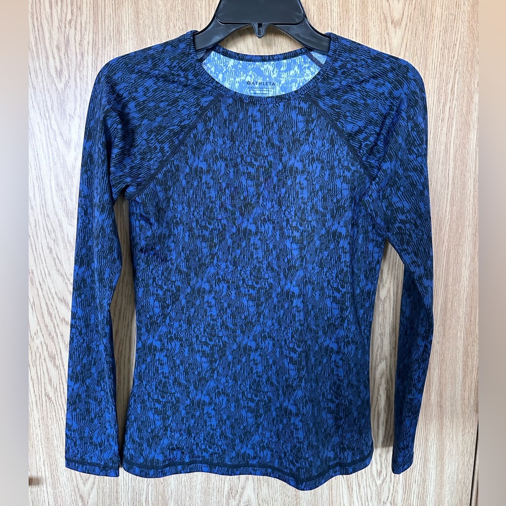 Athleta Point Break Rashguard Blue Long Sleeve Sport Shirt Women’s S